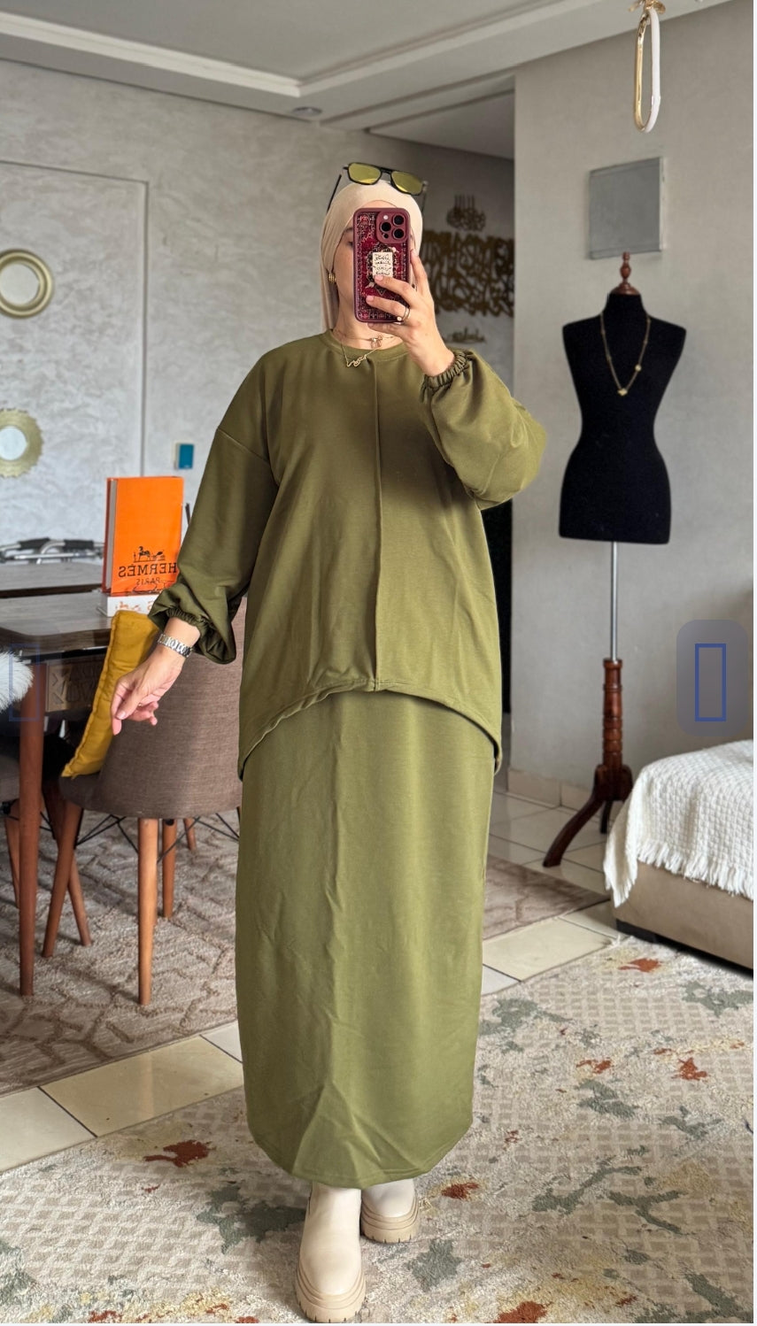 الراحة والأناقة فالصورة! طقم شتوي مستور يواتي كل مقاس ولبسة