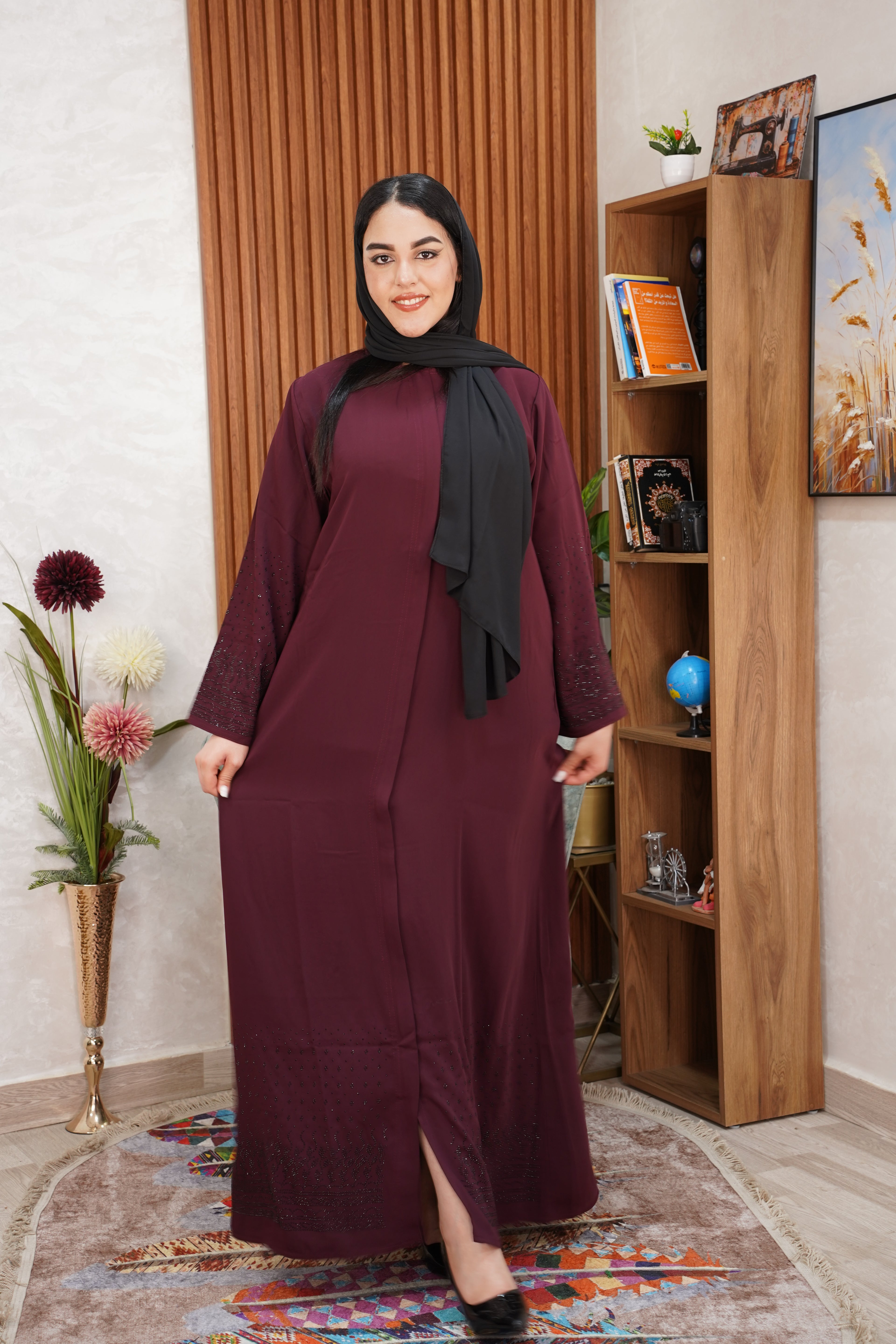عباية قفطان فاخرة 'لؤلؤة مراكش' - عنابي ملكي" (Luxury Kaftan Abaya 'Pearl of Marrakesh' - Royal Maroon)